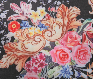 A bunch of flowers two piece set