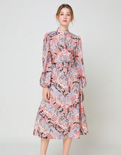 Load image into Gallery viewer, The pink chevron two piece set