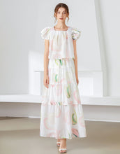 Load image into Gallery viewer, Abstract oversized flower two piece set *WAS £150*